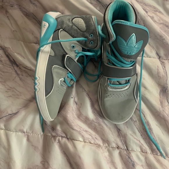 Reebok Shoes - Picture 4 of 4